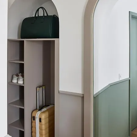Apartmanhotel Base - Contactless Check In
