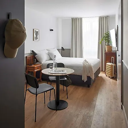 Apartmanhotel Base - Contactless Check In Lausanne
