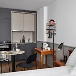 Base - Contactless Check In Hotel apartamentowy Lozanna