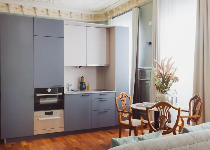 公寓式酒店 Base - Contactless Check In